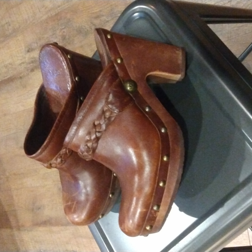 UGG Wooden Clogs